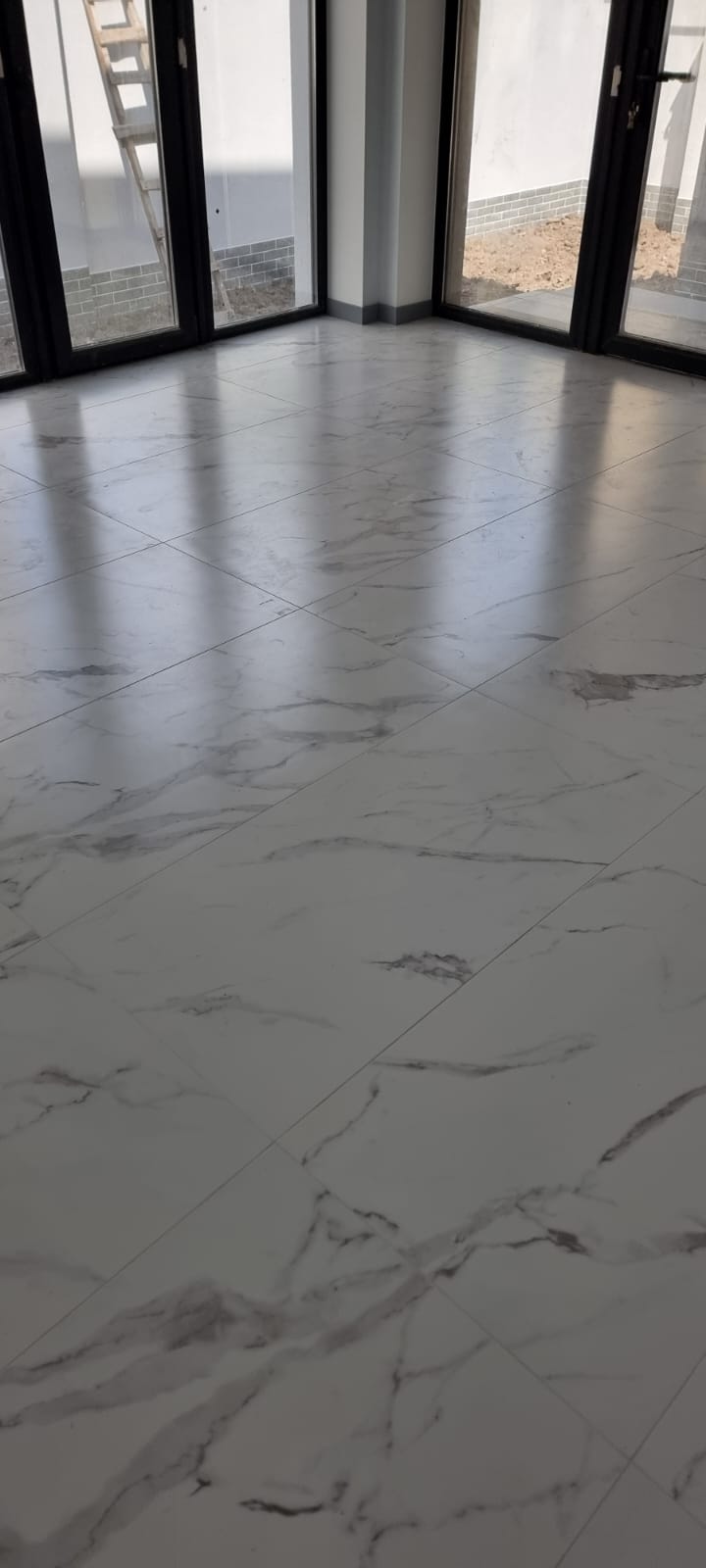 Reno blanco matt - 1